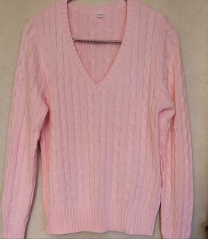 Never Worn Light Pink V-Neck Sweater